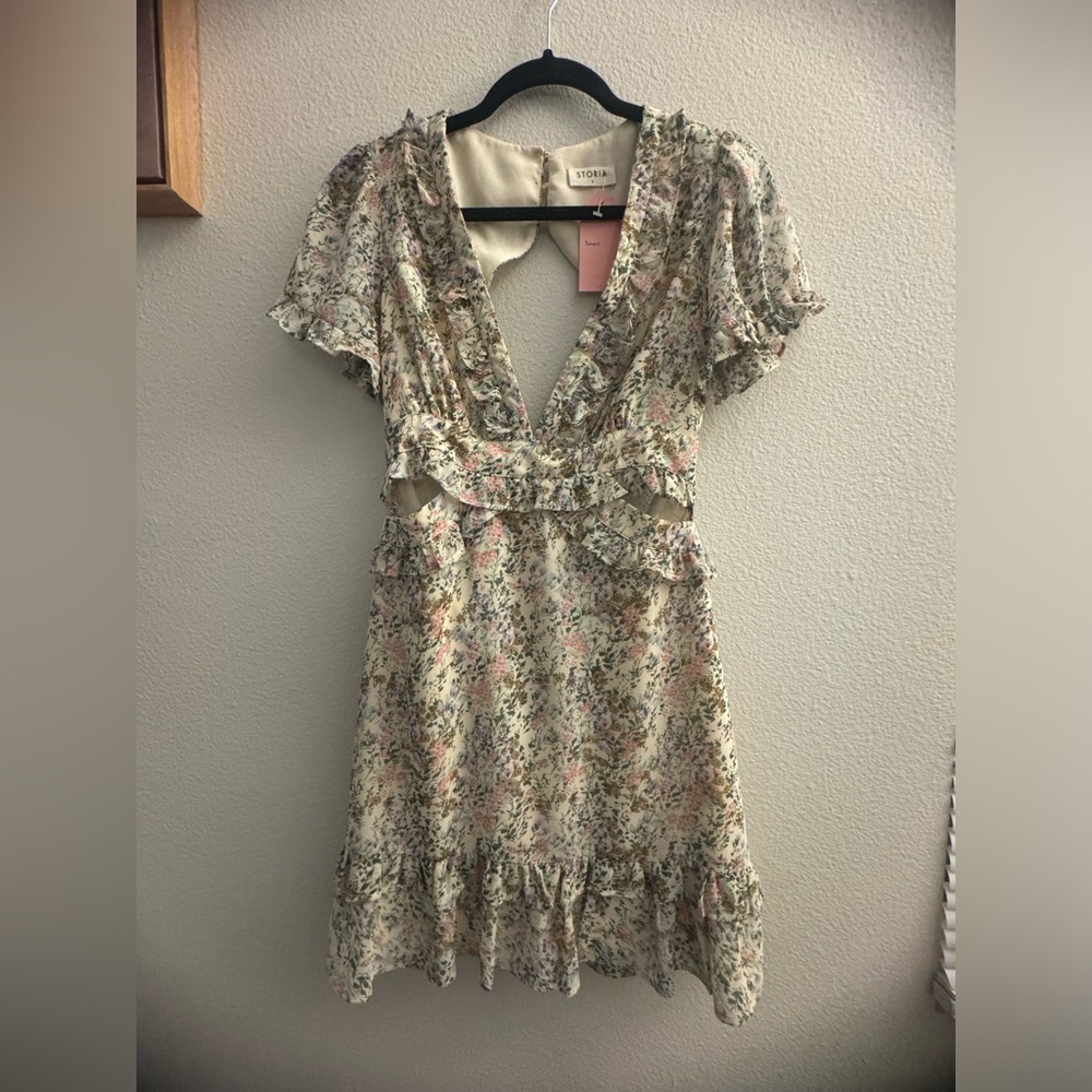 ❌ sold Floral dress